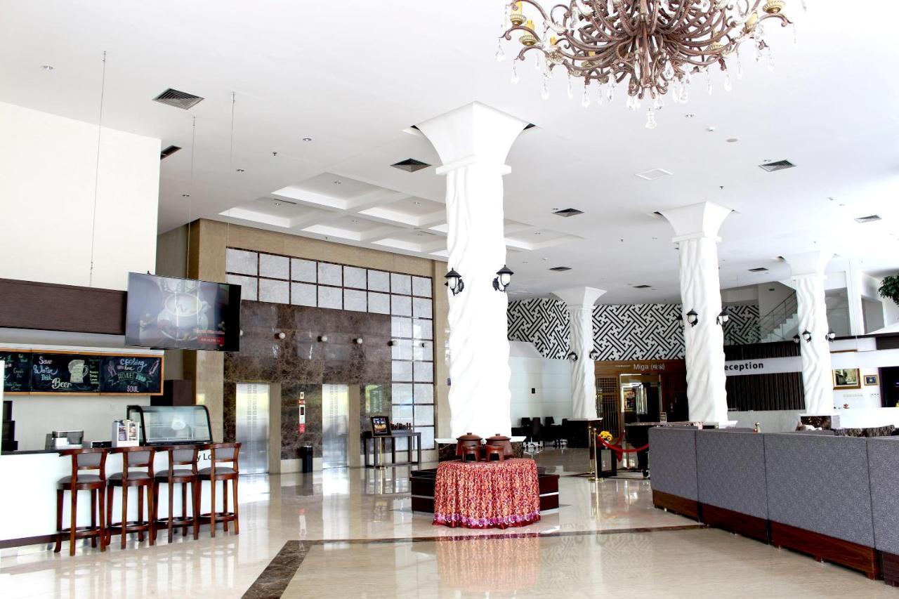Forbis Hotel Serang Luaran gambar
