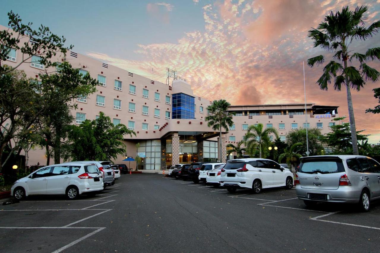 Forbis Hotel Serang Luaran gambar