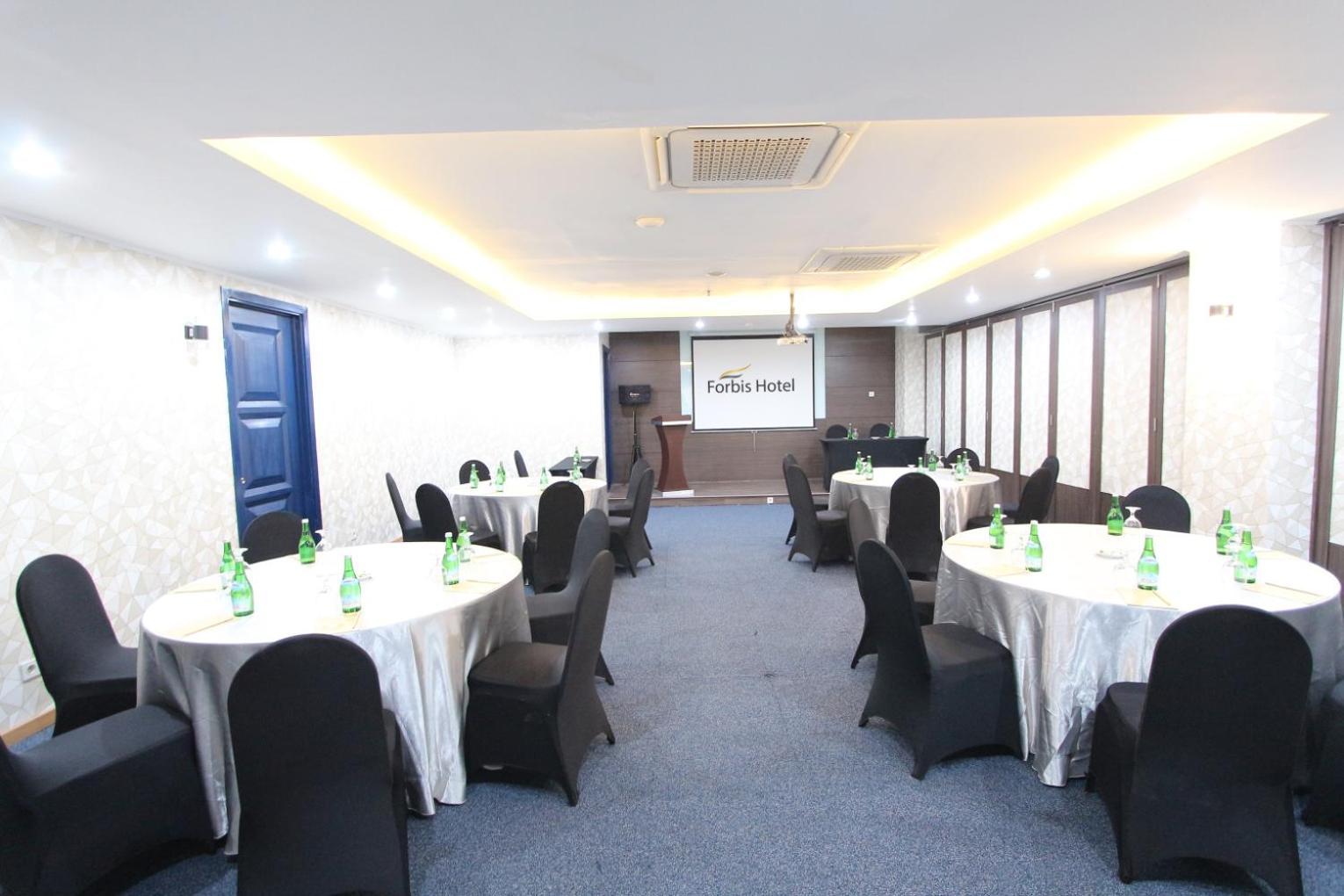 Forbis Hotel Serang Luaran gambar
