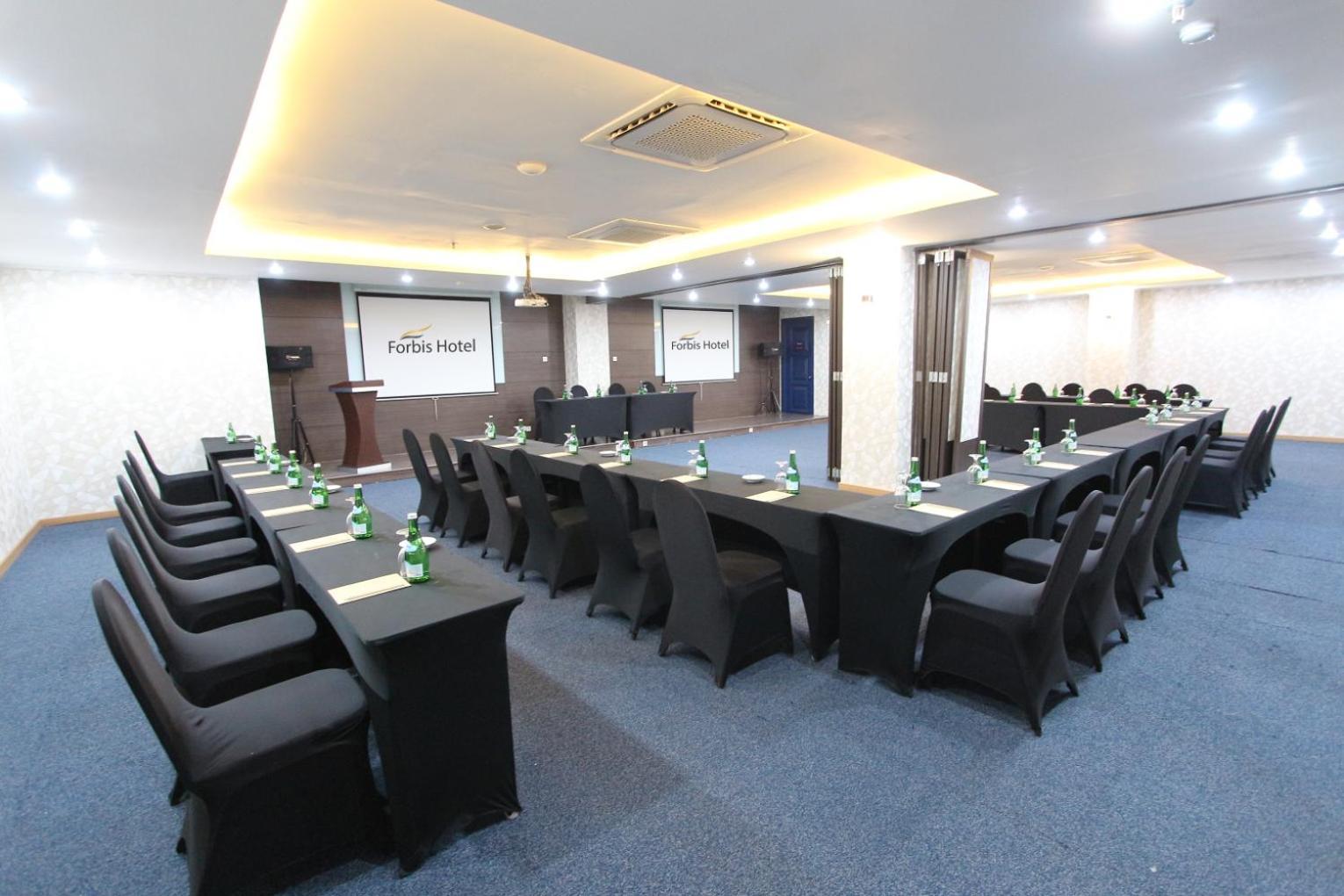 Forbis Hotel Serang Luaran gambar