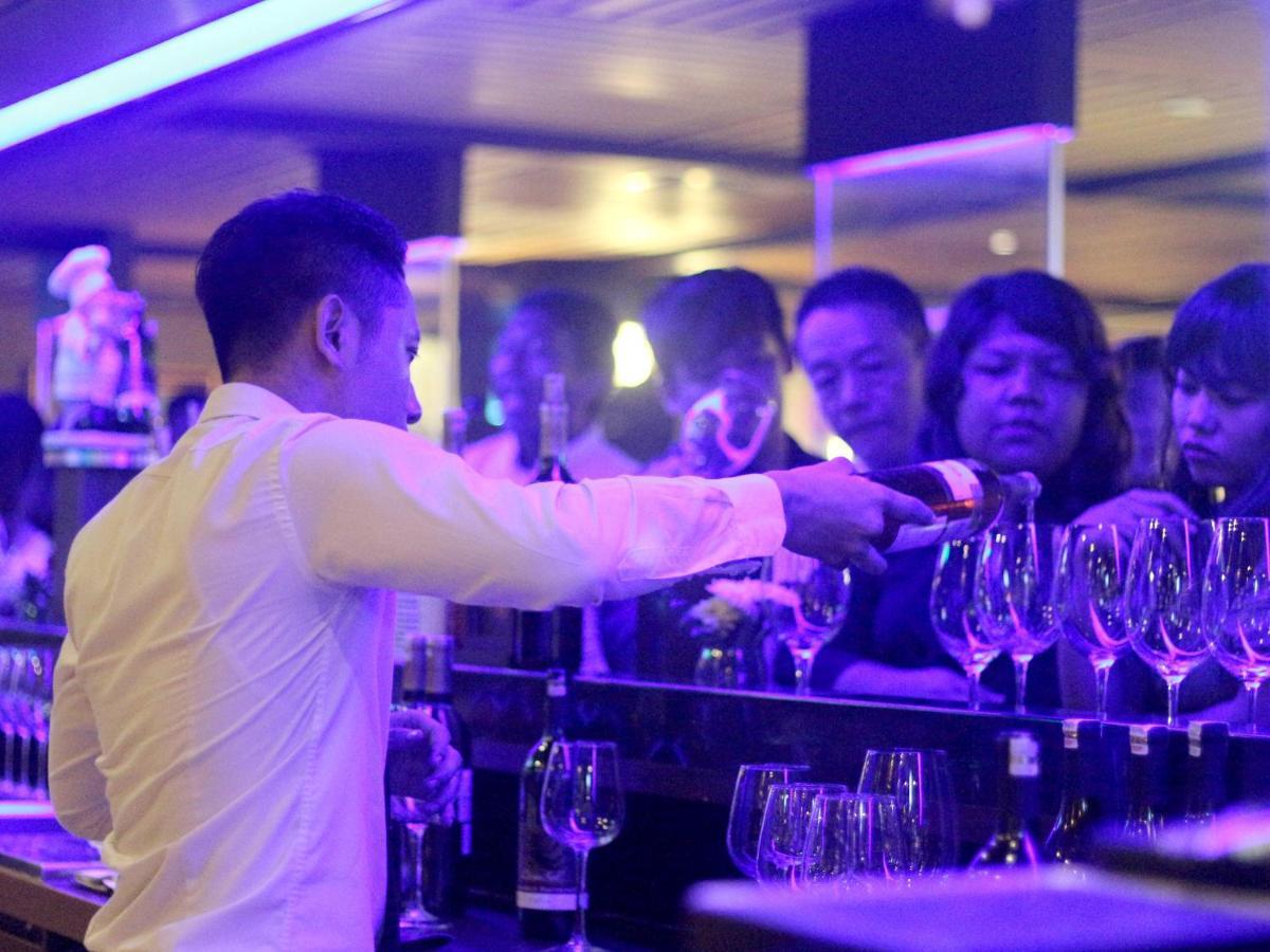 Forbis Hotel Serang Luaran gambar