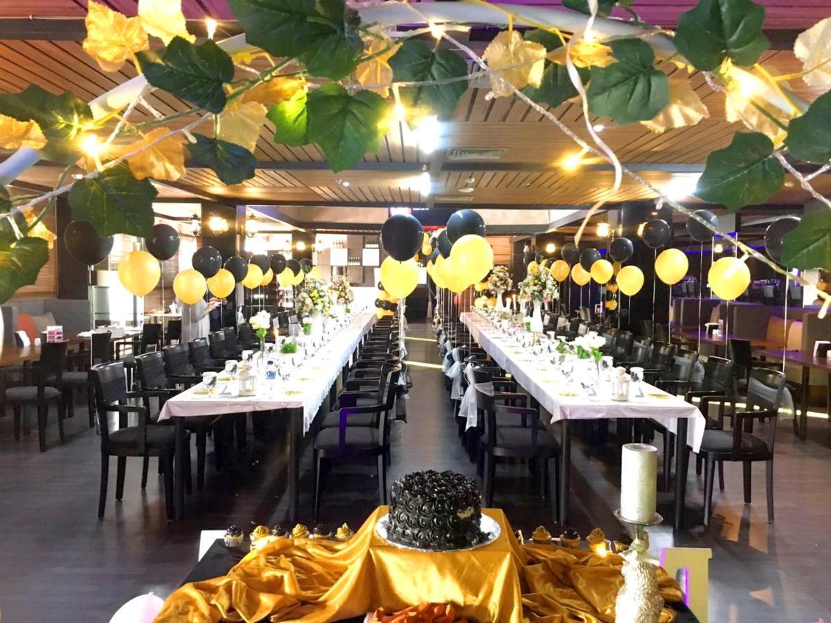 Forbis Hotel Serang Luaran gambar
